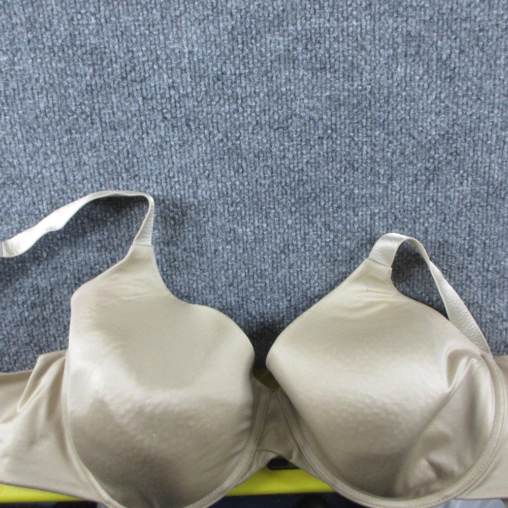 Lilyette Minimizer Bra Womens 38DD Beige Smooth Full Coverage Underwire Everyday